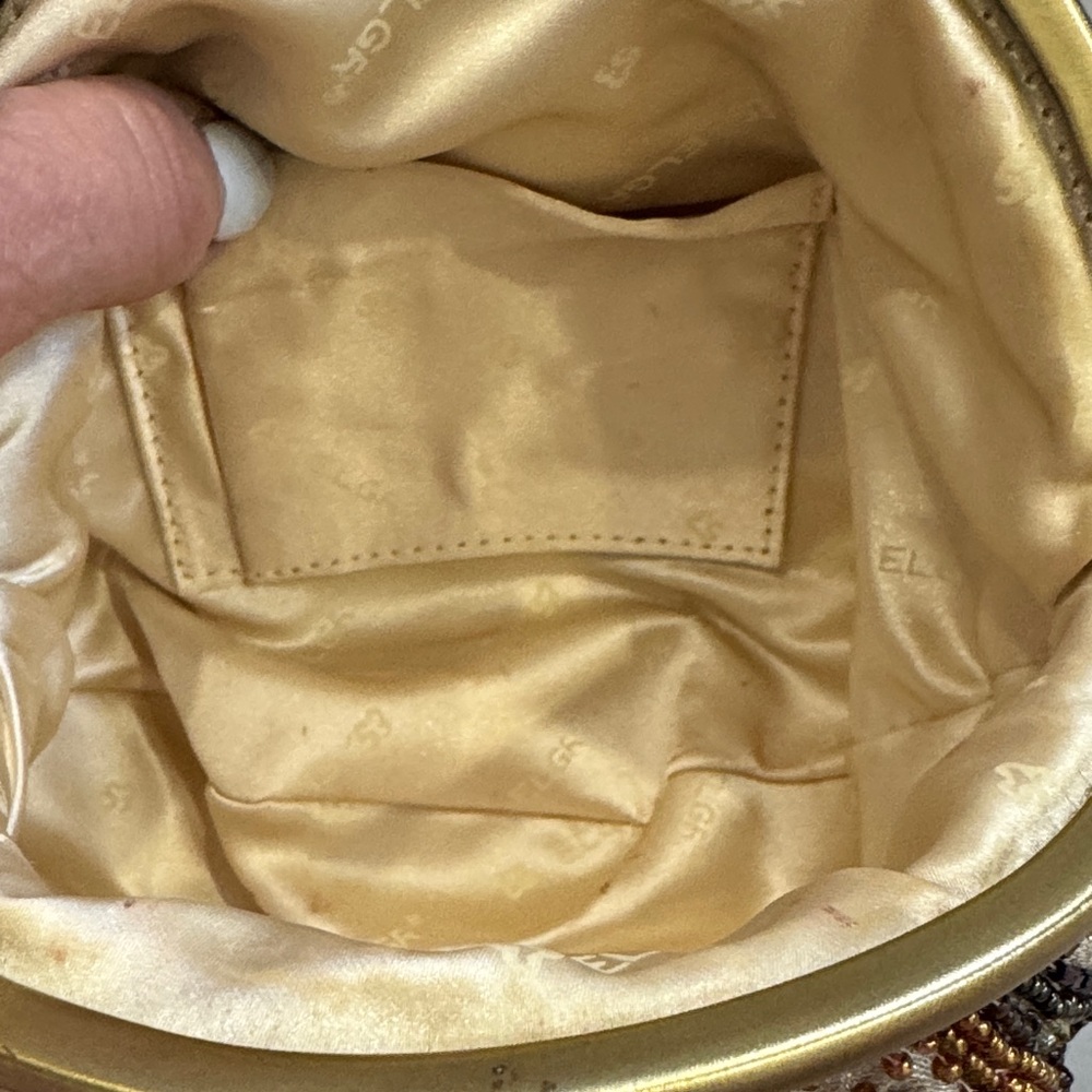 Vintage Beaded Evening Bag – Gold, Brown & Mother of Pearl – Kiss Lock Closure - Picture 11 of 12